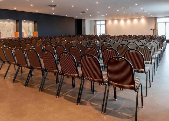 Ac Hotel By Marriott Madrid Airport