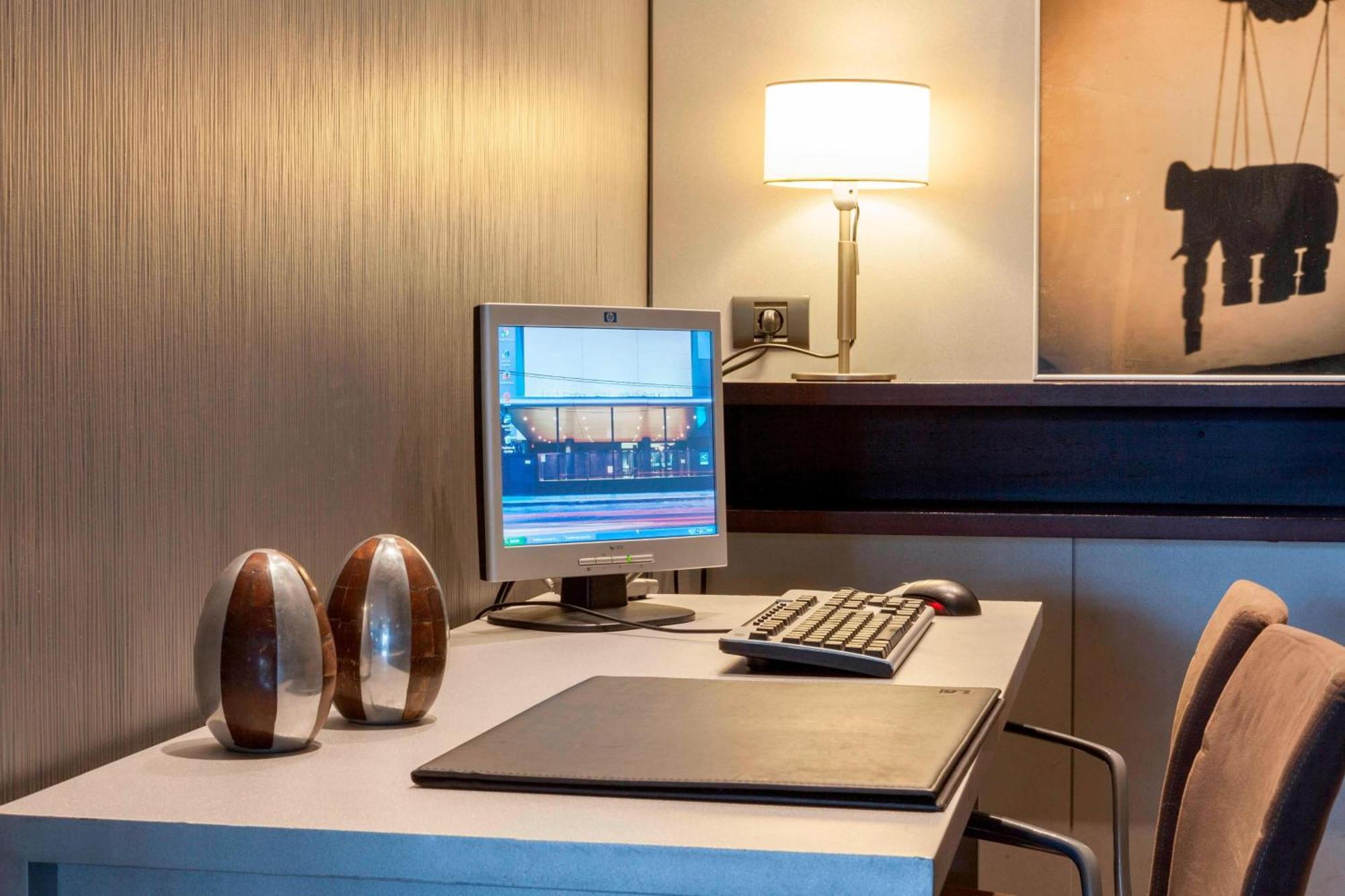 Ac By Marriott Madrid Airport 4* Coslada