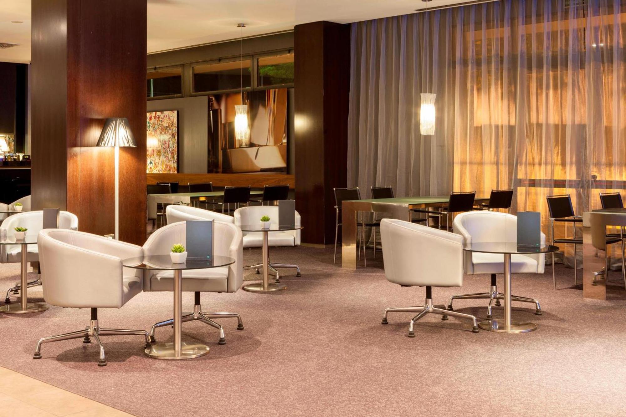 Hotel Ac By Marriott Madrid Airport Coslada