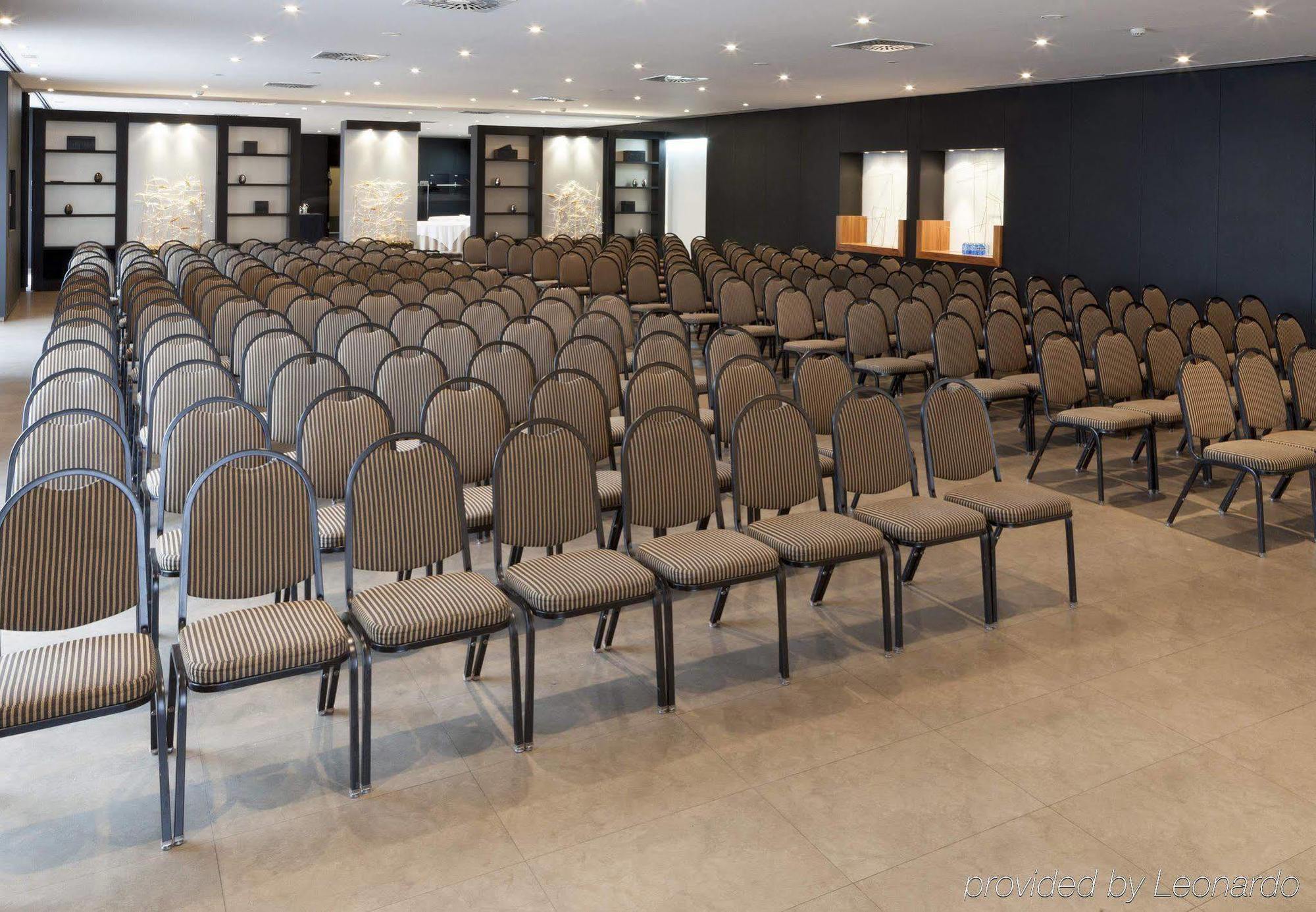 Hotel Ac By Marriott Madrid Airport 4*